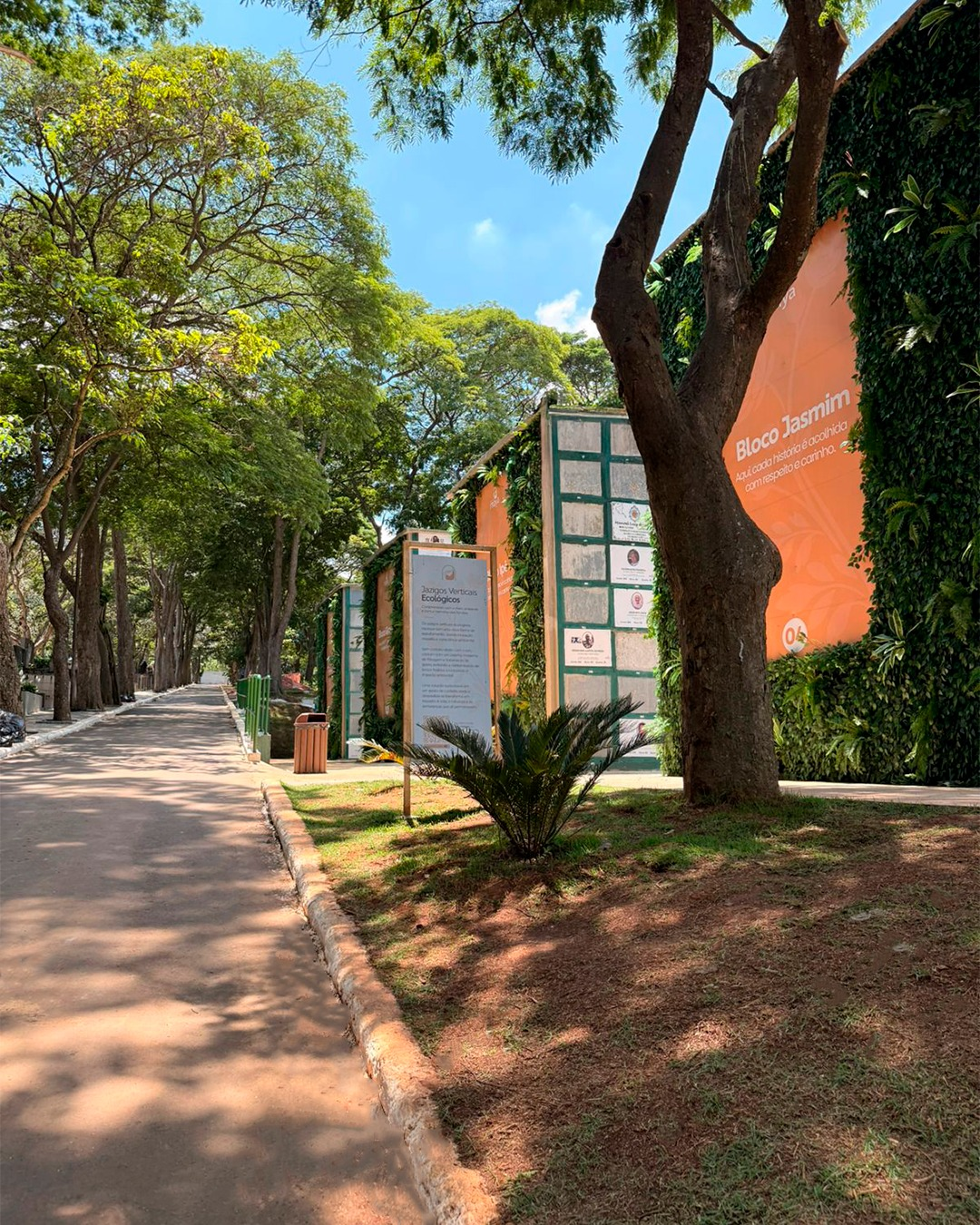 Jardim memorial do Cemitério Campo Grande